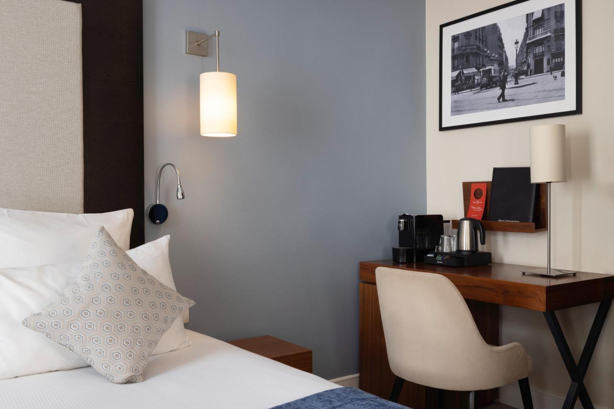 Hotel Elysees Bassano Paris Luaran gambar